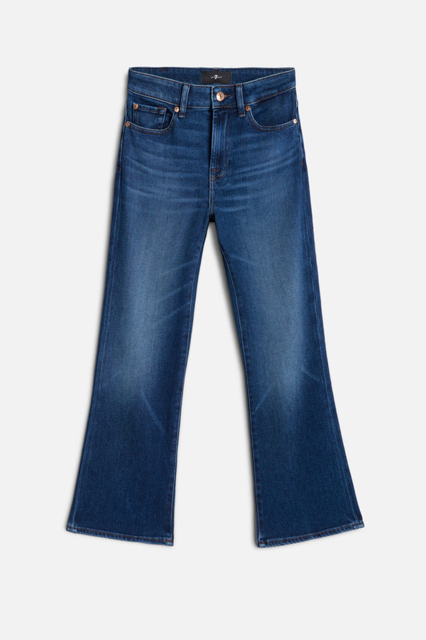 CROPPED BOOT in Slim Illusion