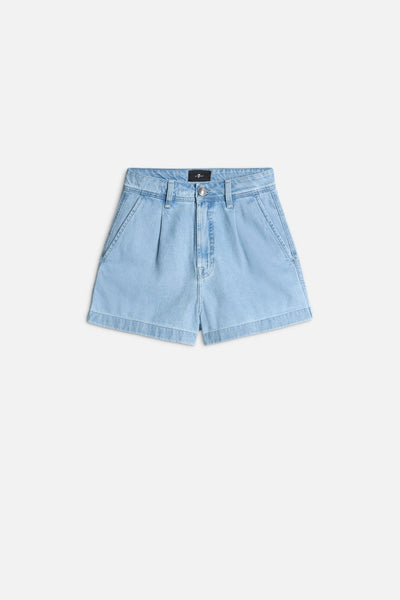 Weightless Pleated Denim Short in Hana
